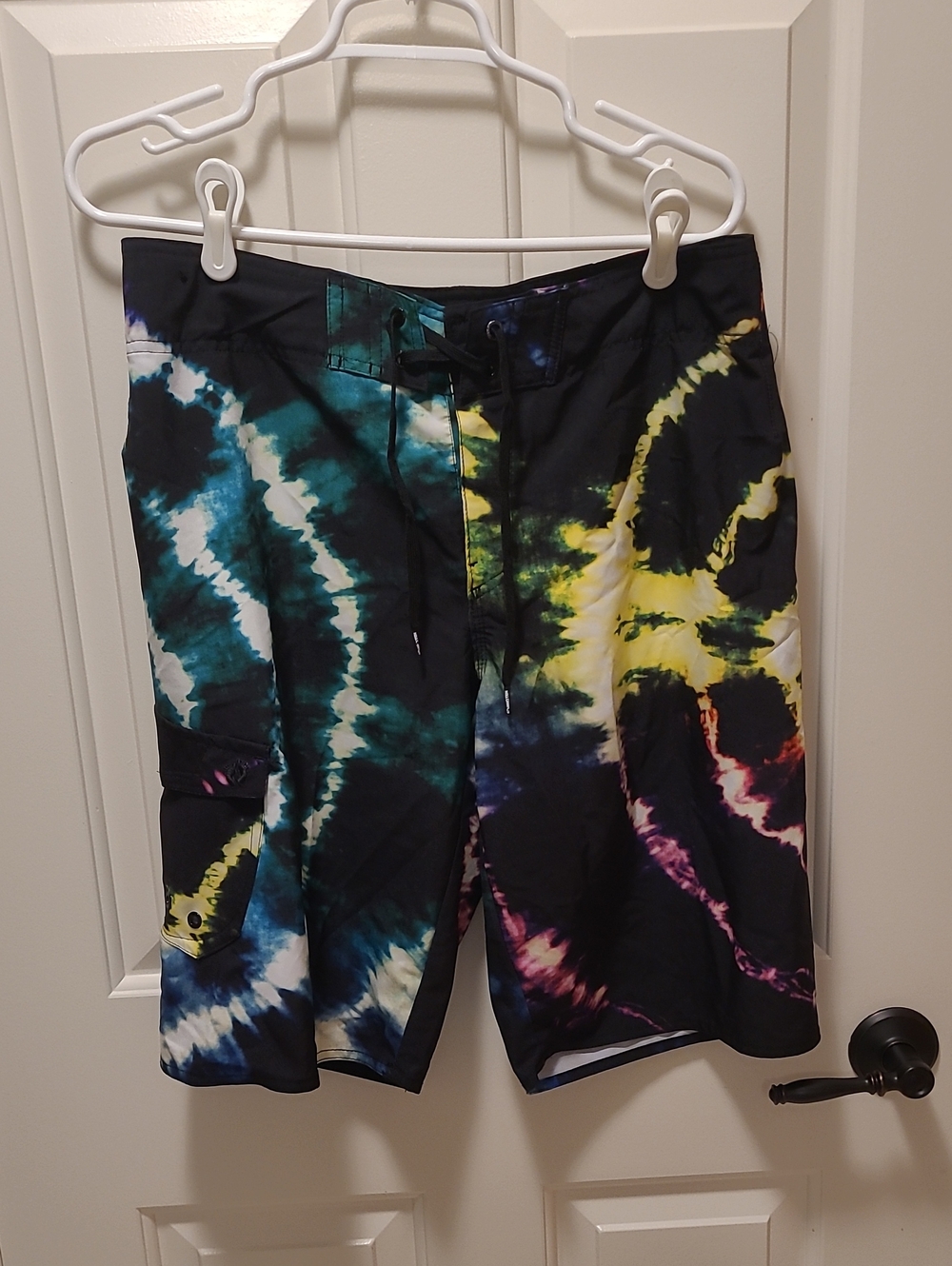 Hang Ten Men's Black Tie-Dye Board Shorts 32